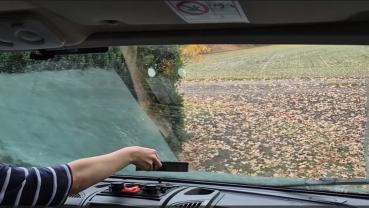 Fensterabzieher für Wohnmobil-Frontscheiben